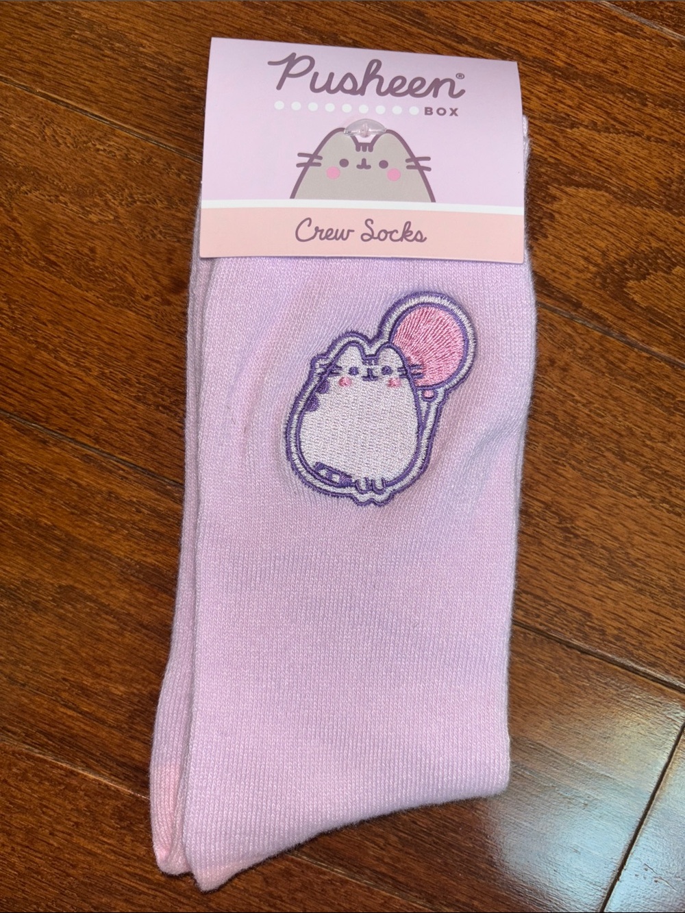 Pusheen Lavender Crew Socks with Pink Balloon Embroidery